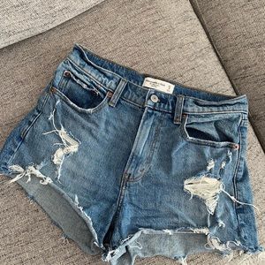 Abercrombie Curve Love Mid Rise Mom Shorts